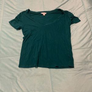 green v neck tee